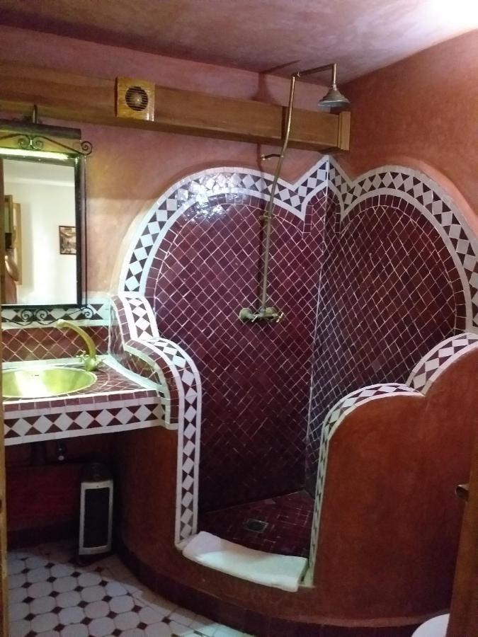 Riad Sheryne Fes Luaran gambar